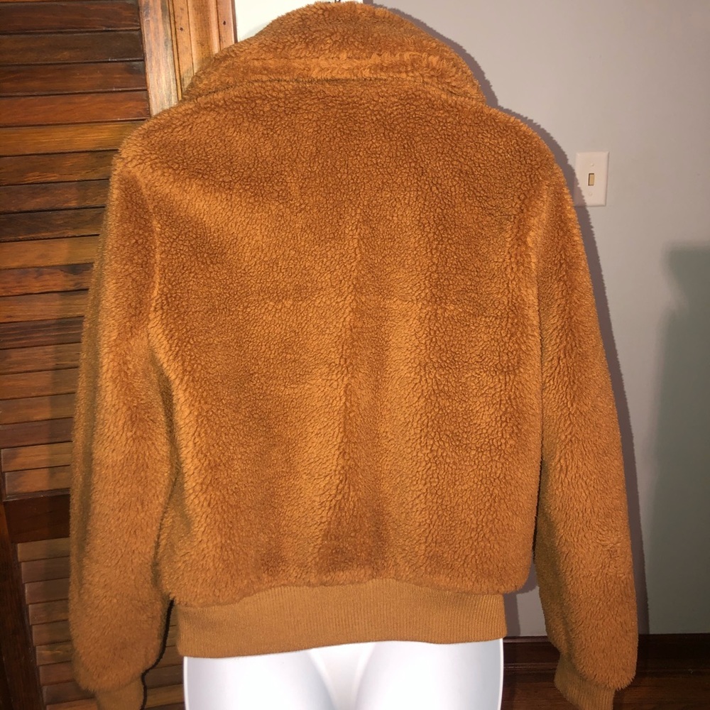 Brown Sherpa light jacket
